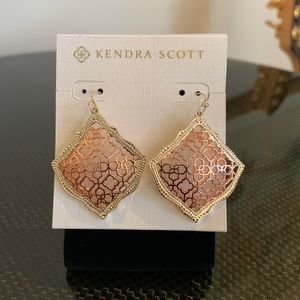 Kendra Scott Kristin Filagree two tone earrings